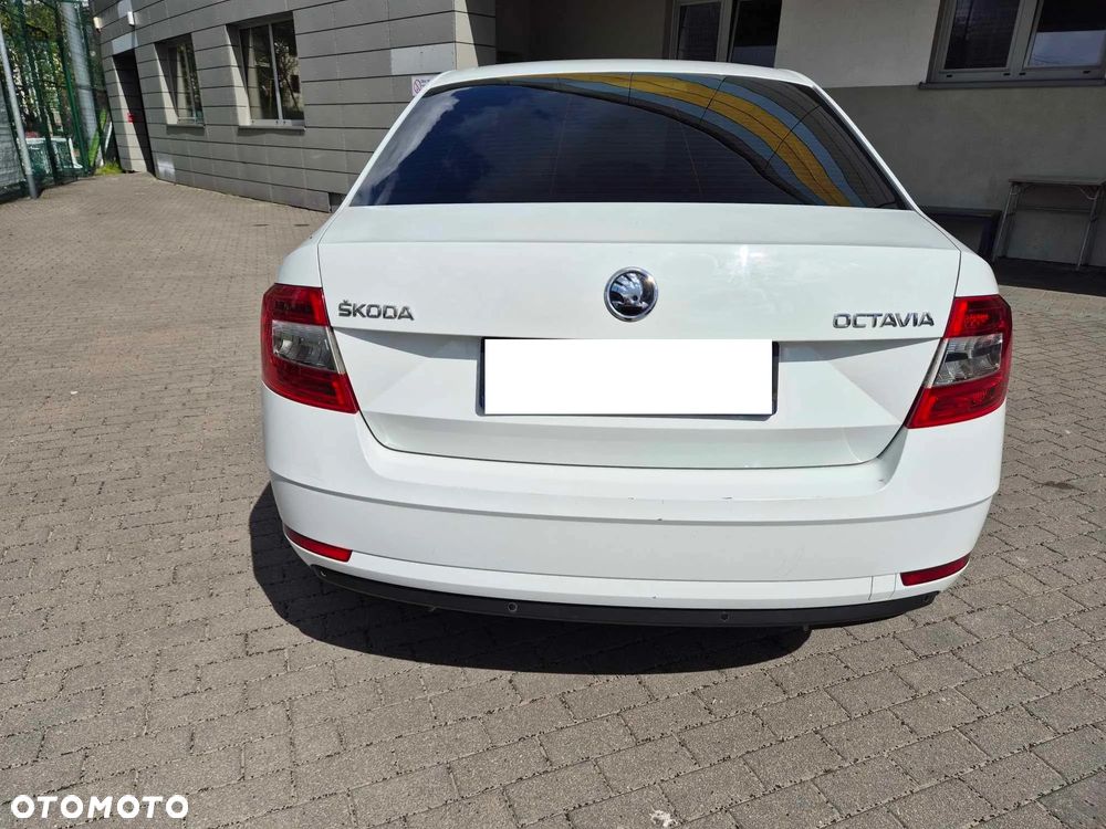 Skoda Octavia 1.4 TSI Ambition - 10