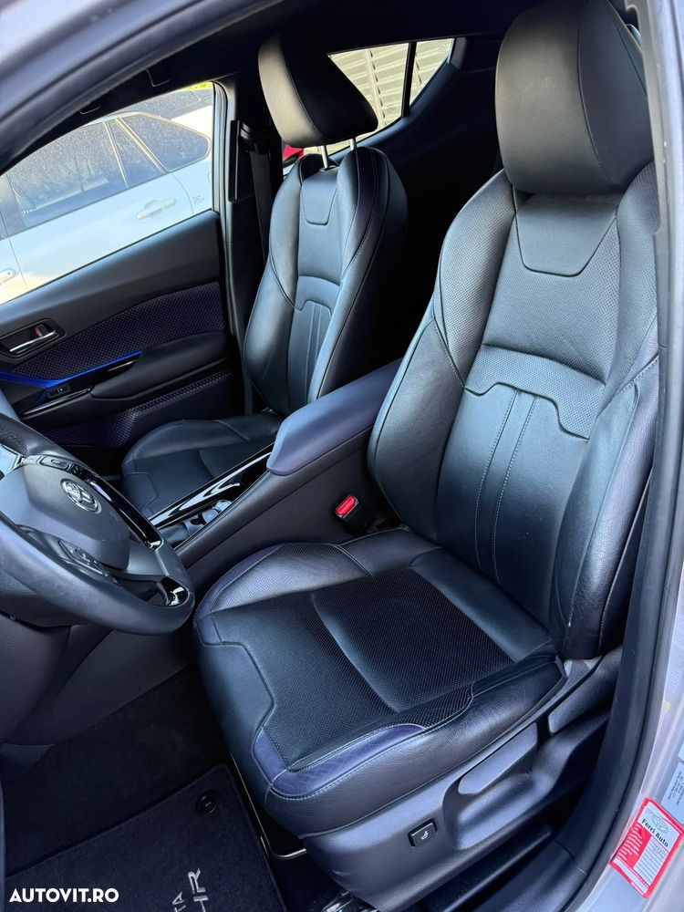 Toyota C-HR Lounge - 14