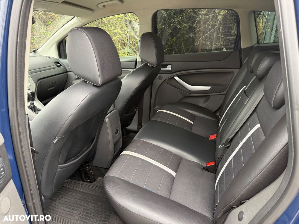 Ford Kuga 2.0 TDCi 4WD Trend - 6