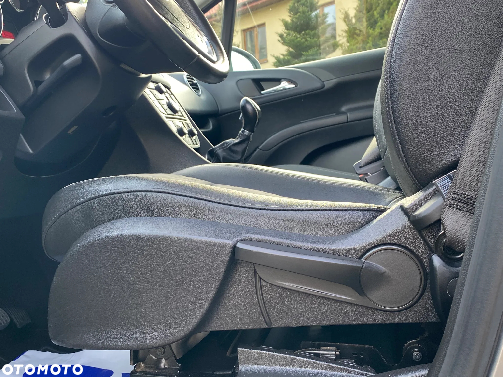 Opel Meriva - 21