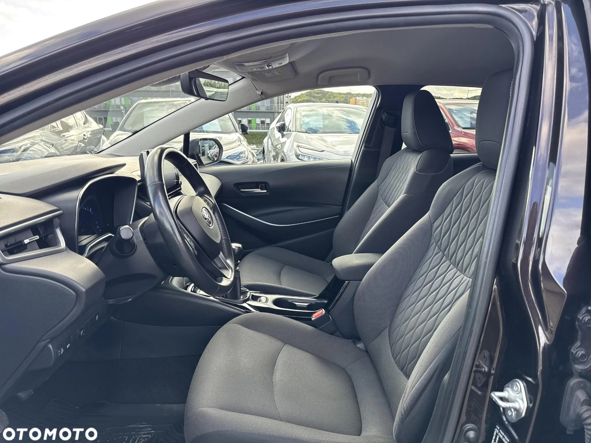 Toyota Corolla 1.6 Comfort - 10