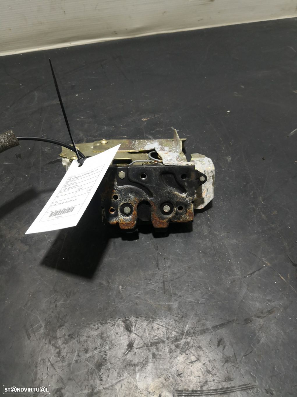 Fecho Da Mala Volkswagen Sharan (7M8, 7M9, 7M6) - 1