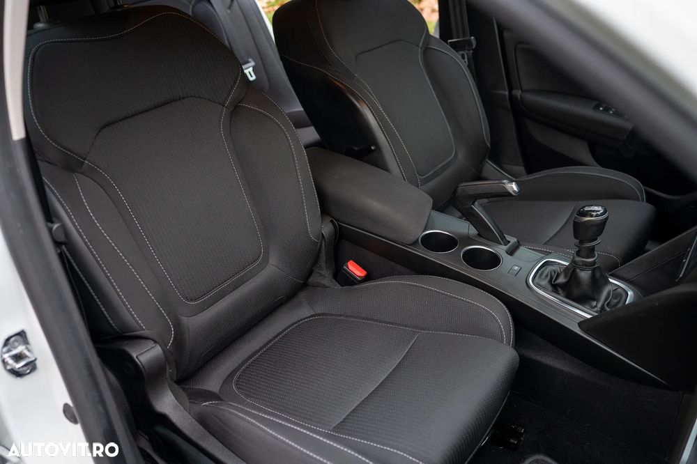 Renault Megane BLUE dCi 115 BUSINESS EDITION - 5