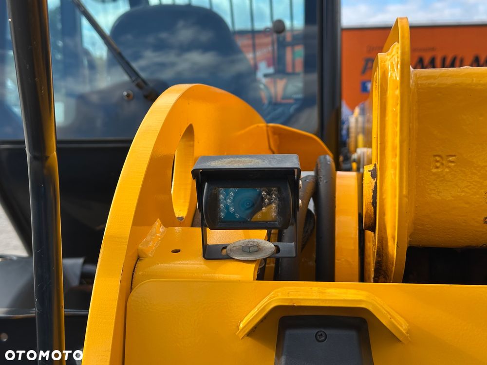 JCB 531-70 - 12