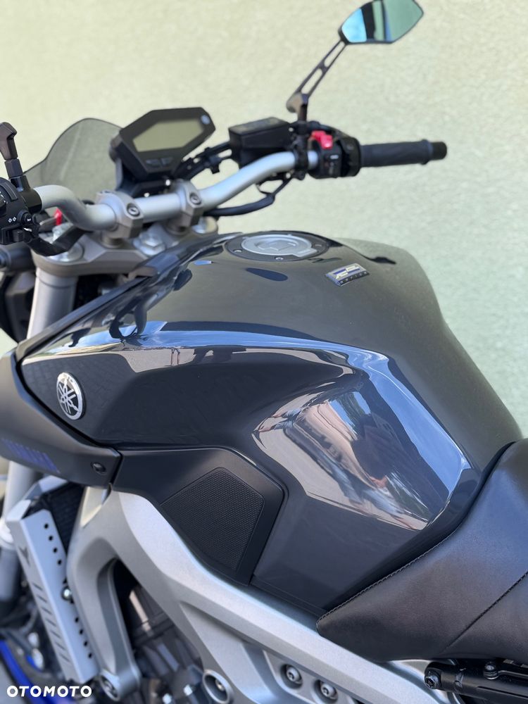 Yamaha MT - 35