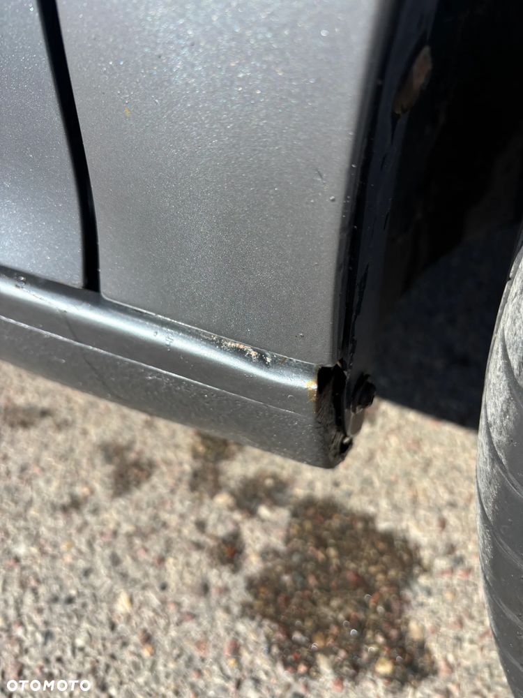 Volkswagen Golf 2.0 TDI United - 19