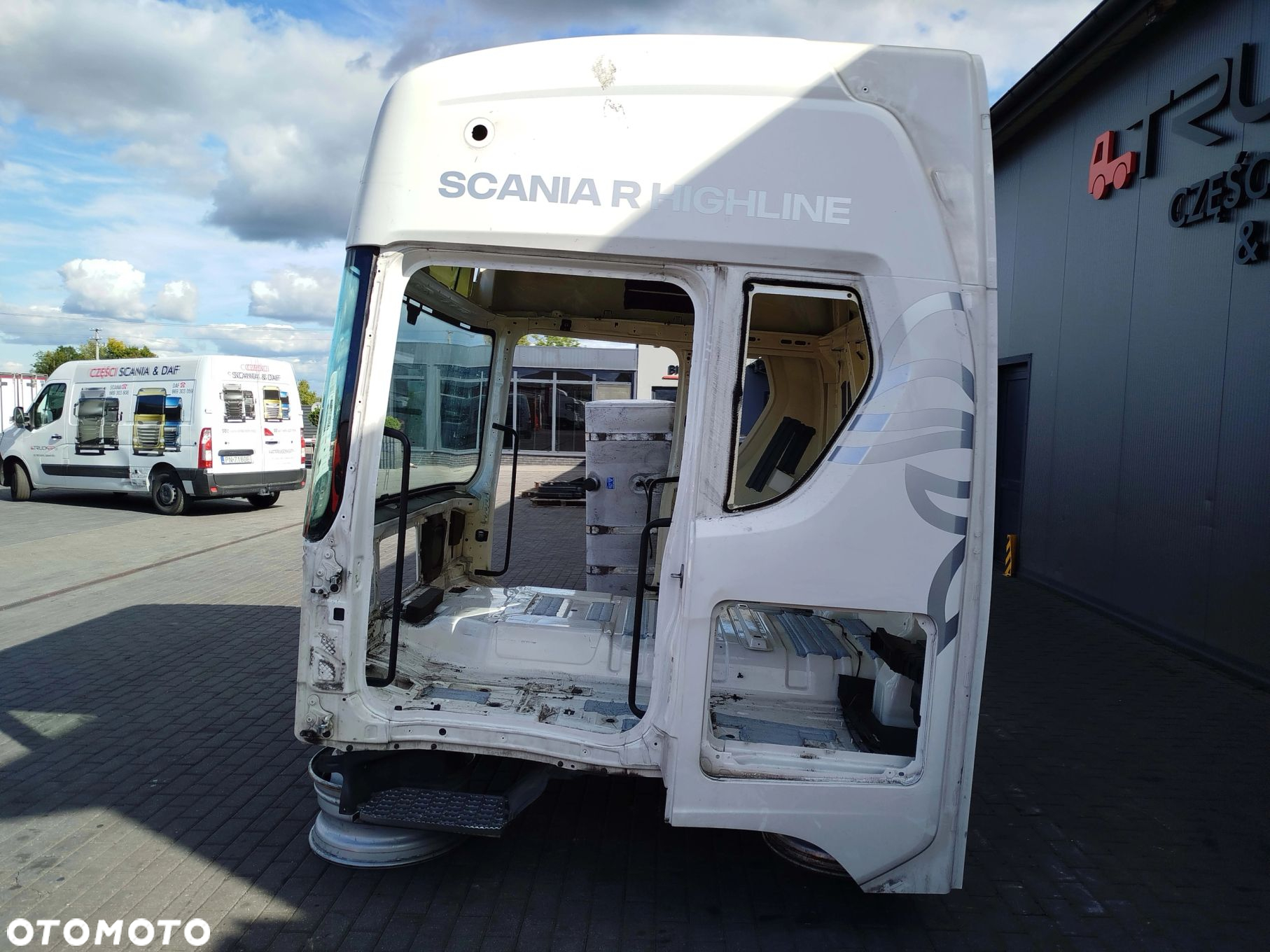 KABINA GOŁA SCANIA R NTG - 7