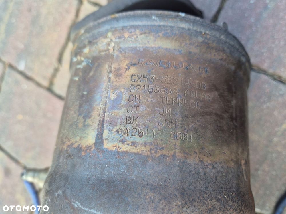 katalizator prawy lewy jaguar f-type x152 lift 3.0 sc - 3