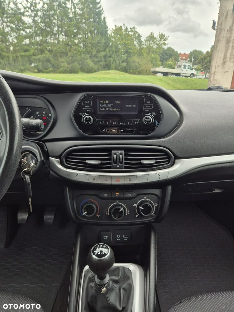 Fiat Tipo 1.4 16v Pop - 12