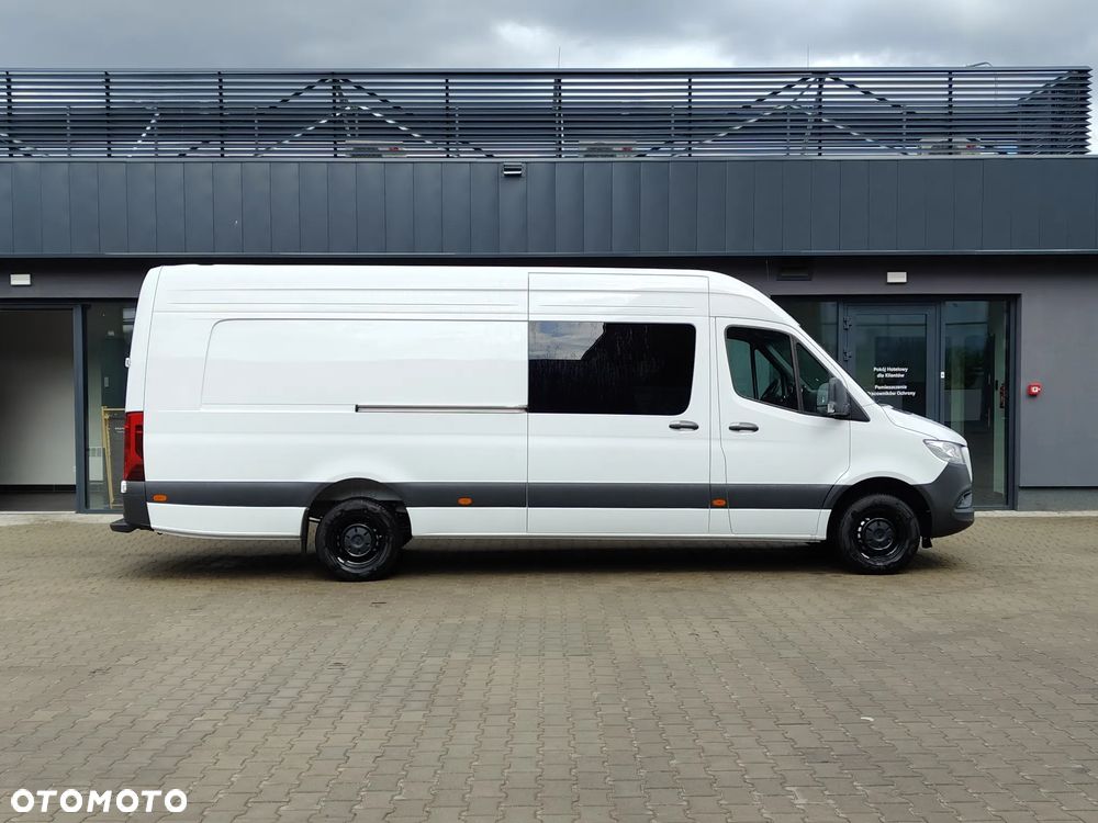 Mercedes-Benz Sprinter - 5