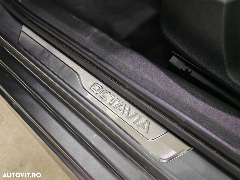 Skoda Octavia 2.0 TDI DSG Sport Edition - 33