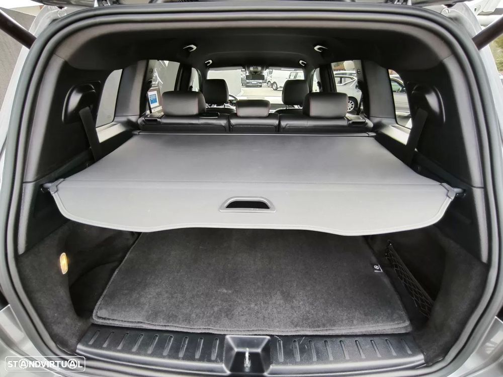 Mercedes-Benz GLB 200 d AMG Line - 46