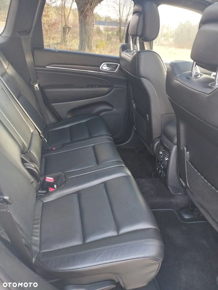 Jeep Grand Cherokee 5.7 V8 Overland - 19