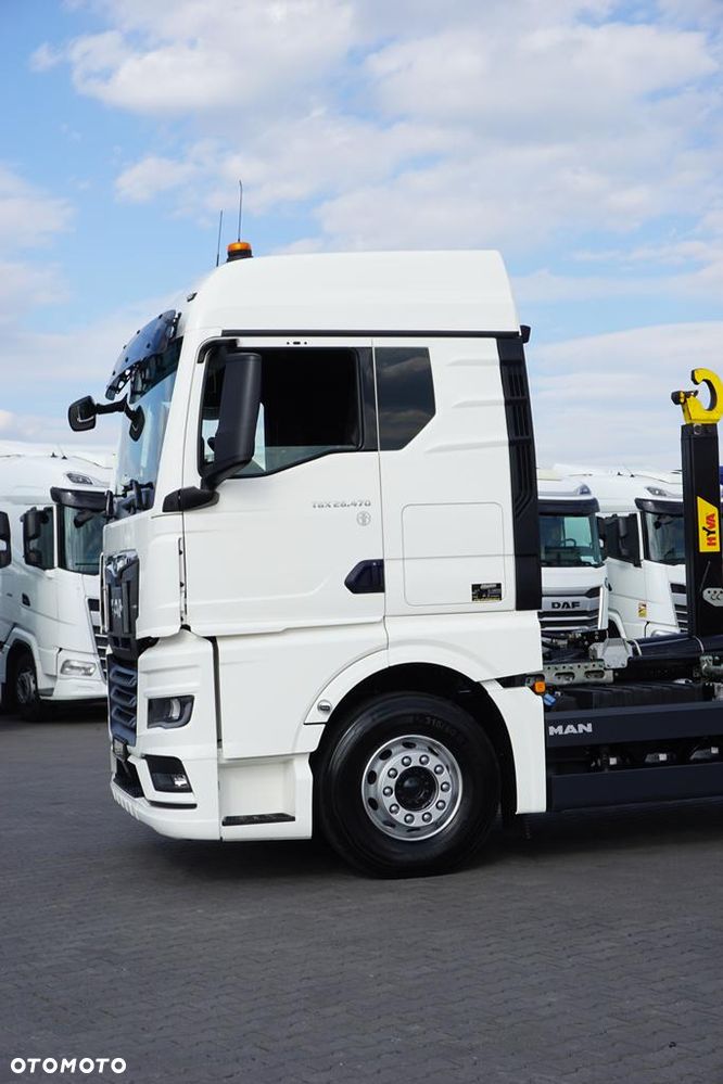 MAN TGX / 26.470 / E 6 / GM / HAKOWIEC HYVA / OŚ SKRĘTNA / RETARDER - 27