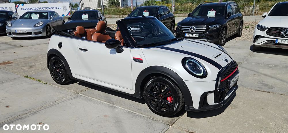 MINI John Cooper Works - 11
