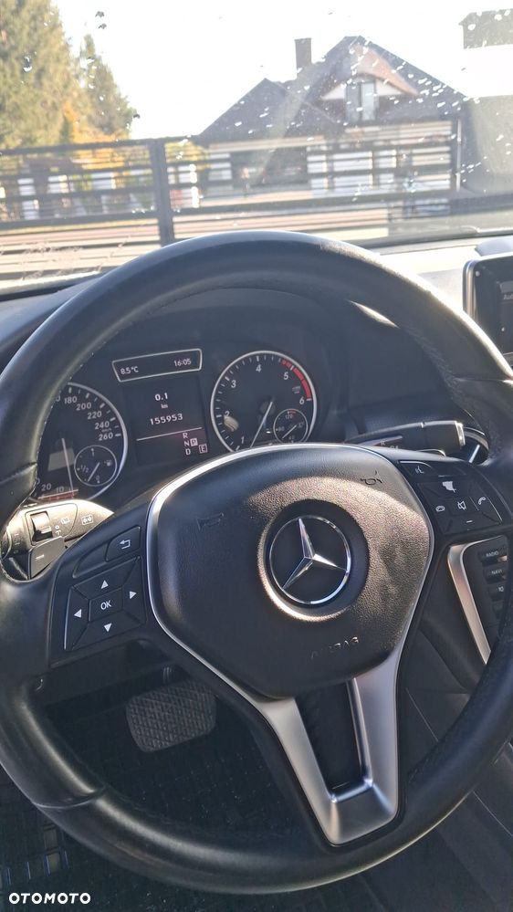 Mercedes-Benz Klasa A 180 CDI (BlueEFFICIENCY) 7G-DCT Urban - 7