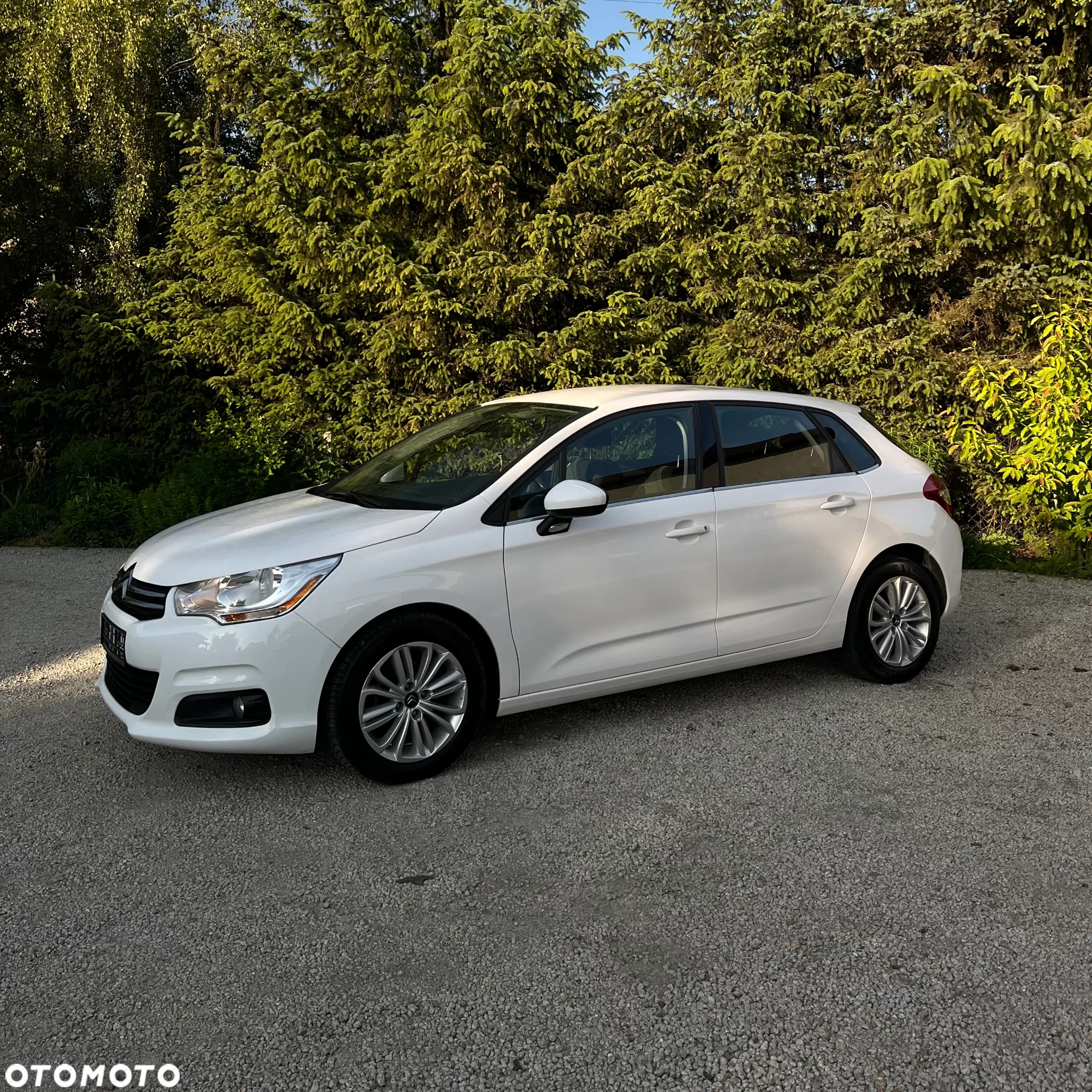 Citroën C4 HDi 115 Attraction - 3