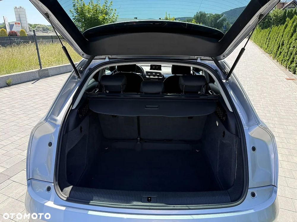 Audi Q3 2.0 TDI Design - 11