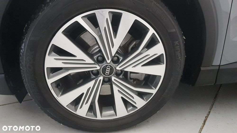 Audi Q4 e-tron - 9