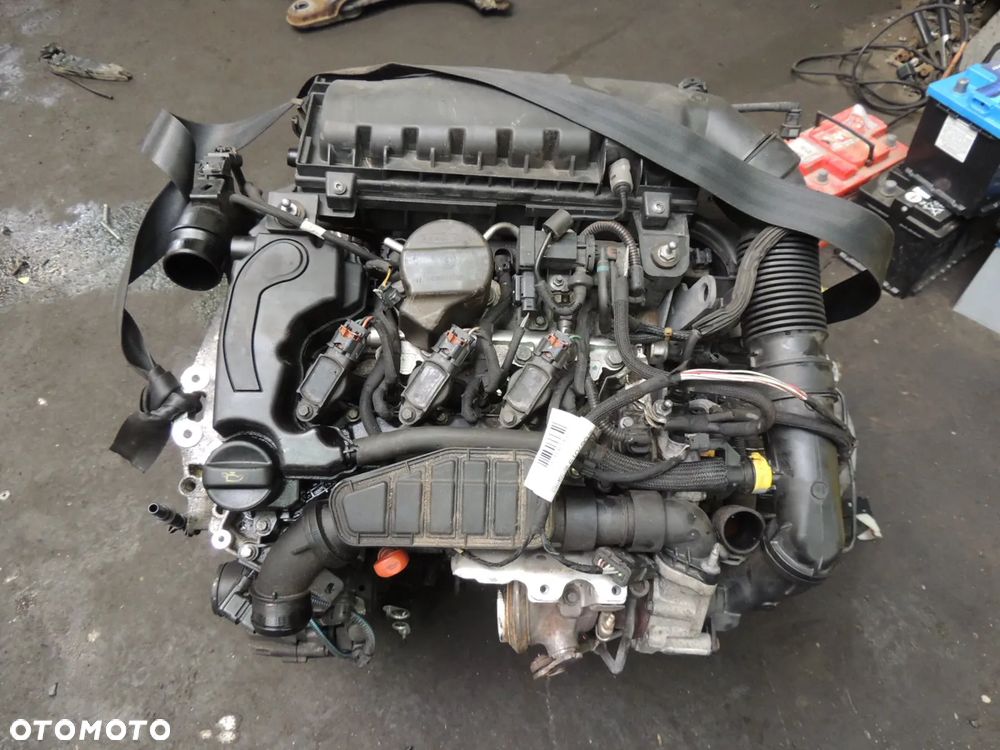 Silnik Citroen C4 Cactus '16 1,2 HNZ - 2