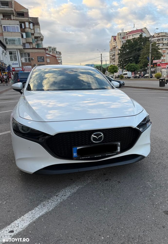 Mazda 3 G150 AT MHEV Plus - 1