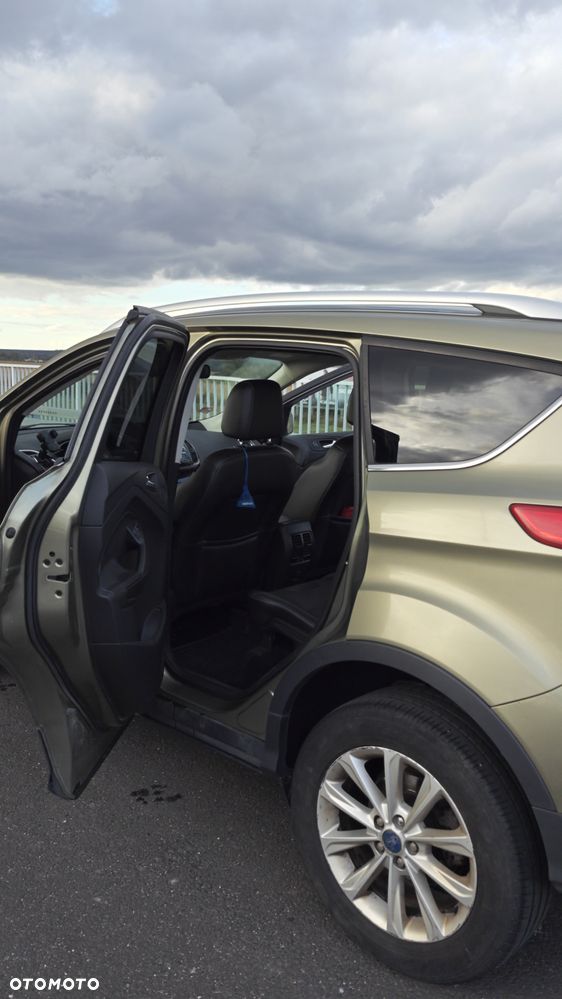 Ford Kuga 2.0 TDCi 4WD Titanium - 15