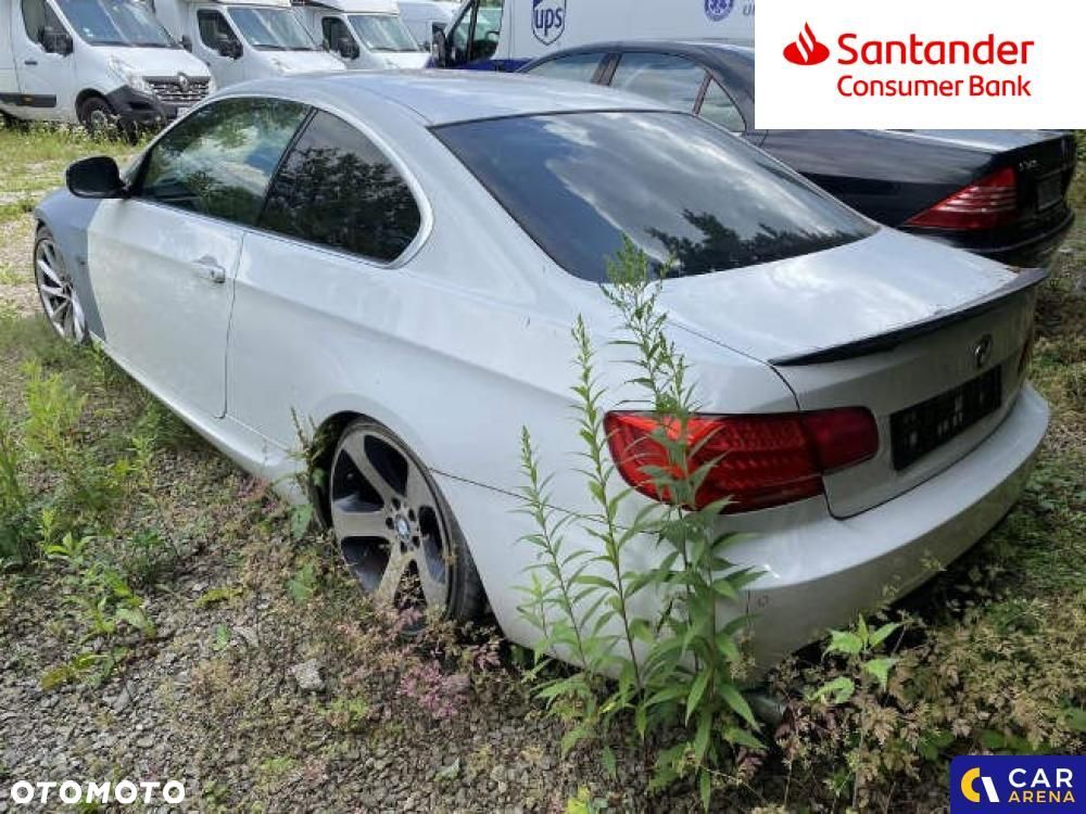 BMW Seria 3 325i - 5