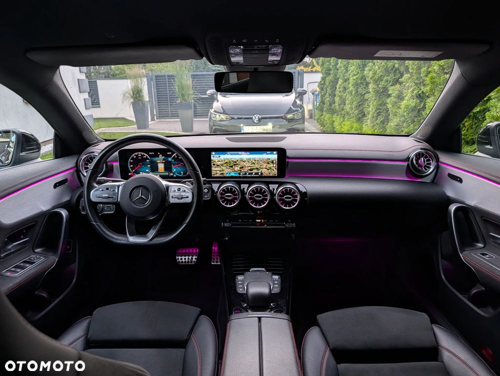 Mercedes-Benz CLA 200 AMG Line 7G-DCT - 25