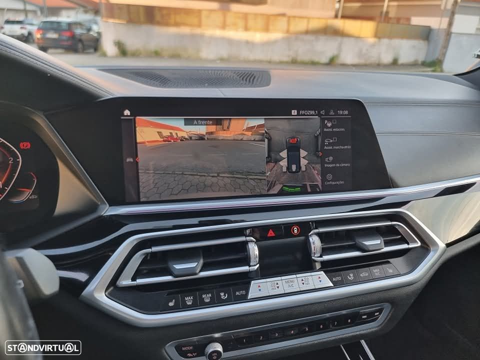 BMW X5 30 d xDrive Pack M - 17