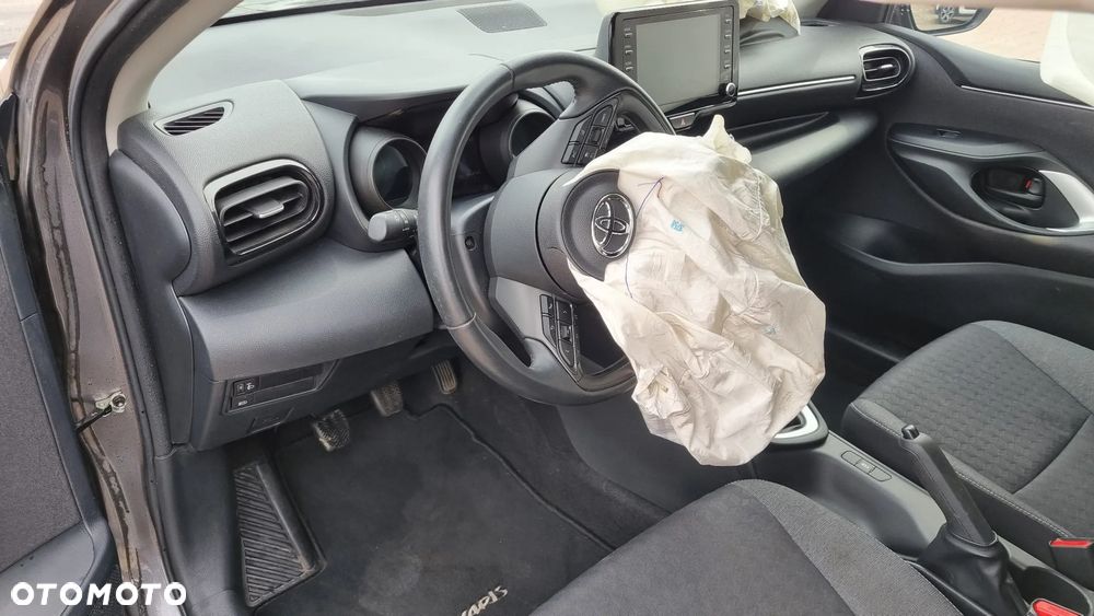 Toyota Yaris 1.5 VVT-i Style - 25