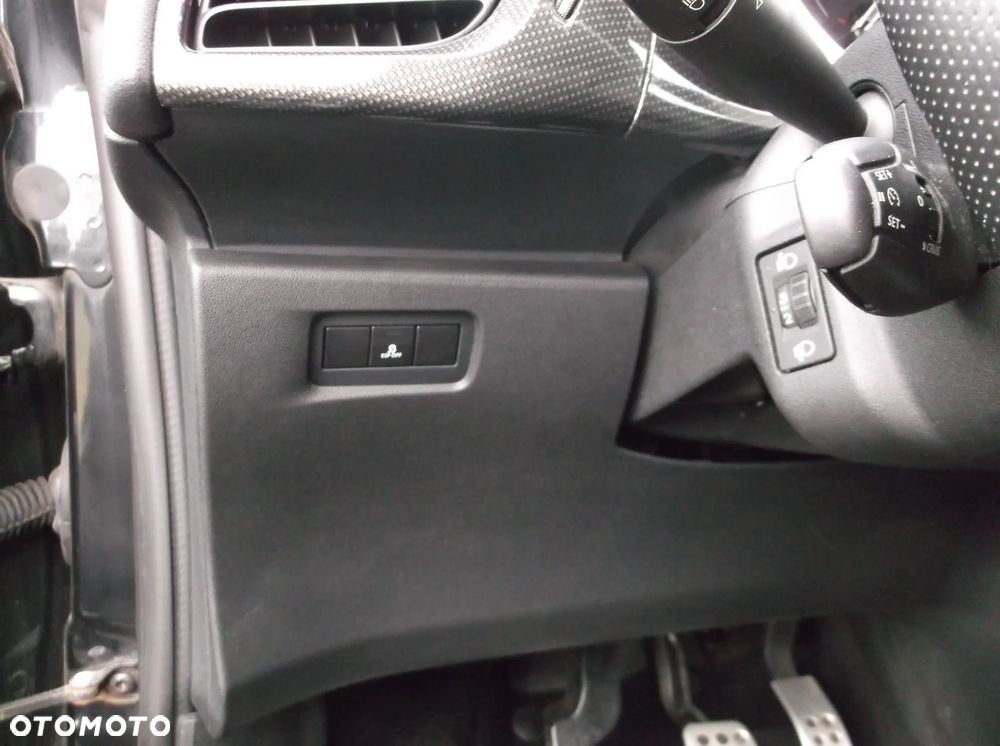 Citroën DS3 THP 155 SportChic - 17