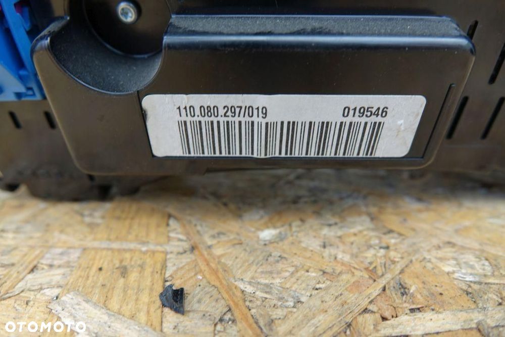 LICZNIK - ZEGARY AUDI A3 8P LIFT 2.0 FSI 8P0920930S - 5