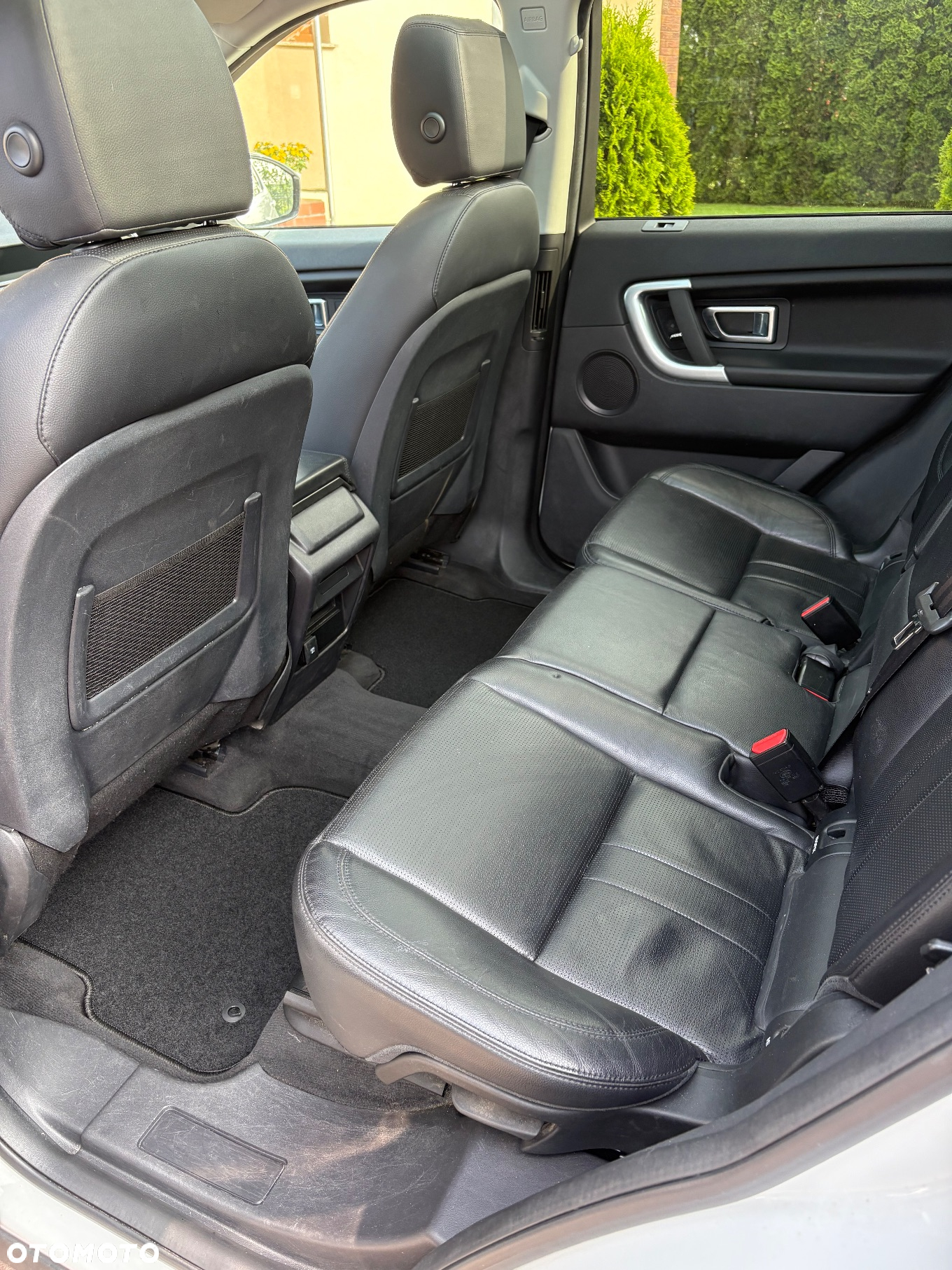 Land Rover Discovery Sport - 8
