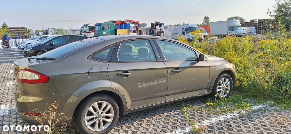 Ford Mondeo - 4