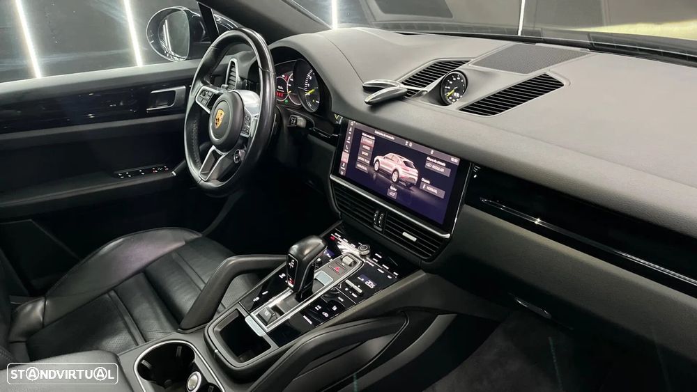 Porsche Cayenne Coupé - 24