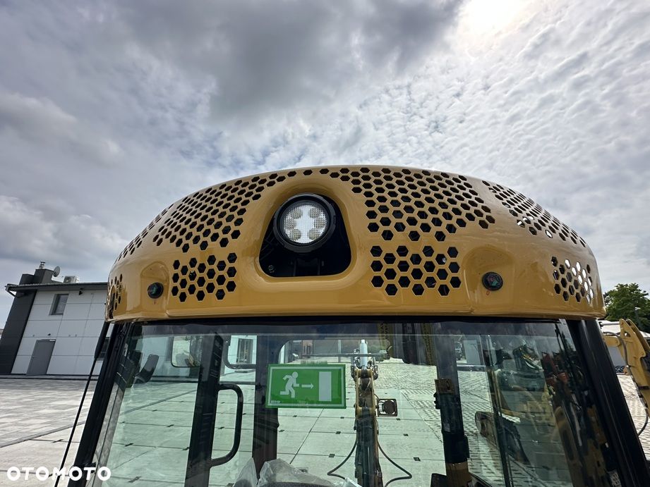 Caterpillar 302 CR - 33