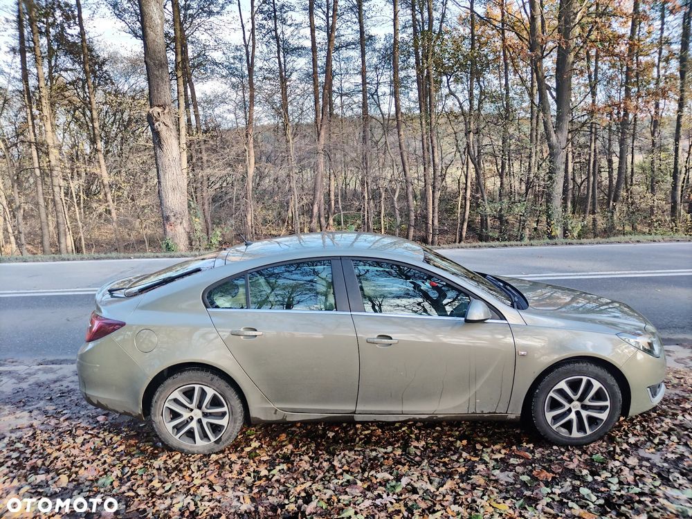 Opel Insignia 2.0 CDTI Edition - 2