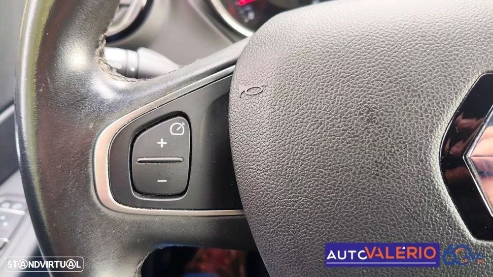 Renault Captur 1.5 dCi Exclusive - 16