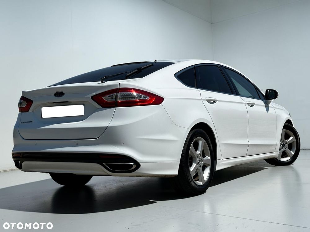 Ford Mondeo 2.0 TDCi Titanium PowerShift - 16