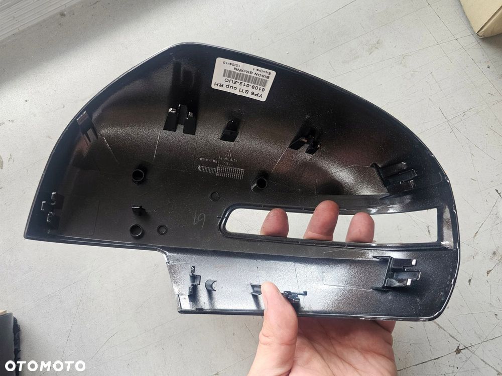 obudowa lusterka suzuki swift v prawa 84718-68la0-zuc oe - 3