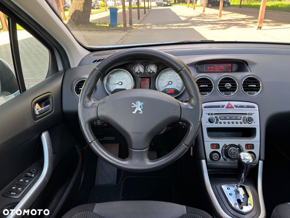Peugeot 308 - 24