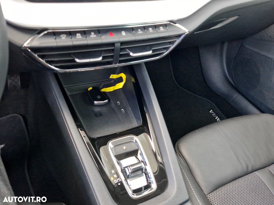 Skoda Octavia 2.0 TDI DSG Style - 19