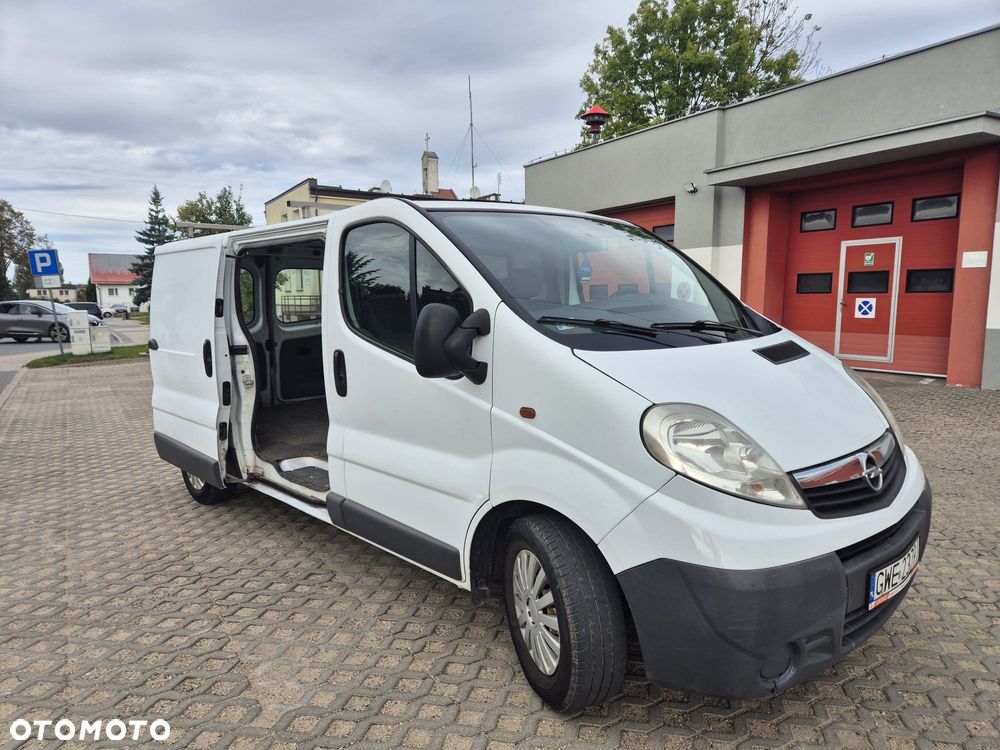 Opel vivaro - 21