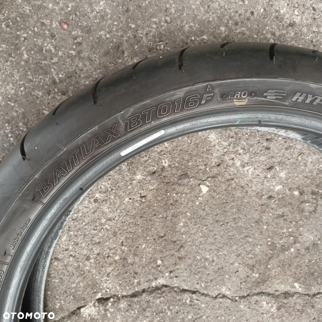 OPONA MOTOR 120/70/17 BRIDGESTONE (E5796) - 3