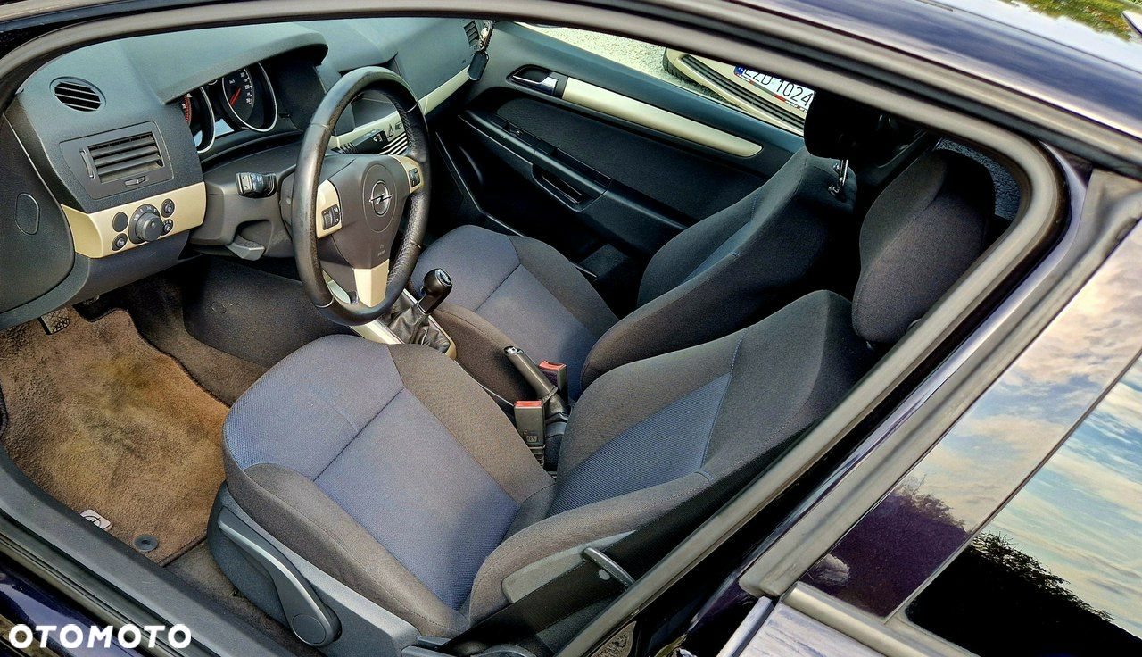 Opel Astra - 25