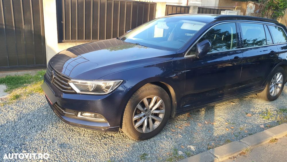 Volkswagen Passat - 2