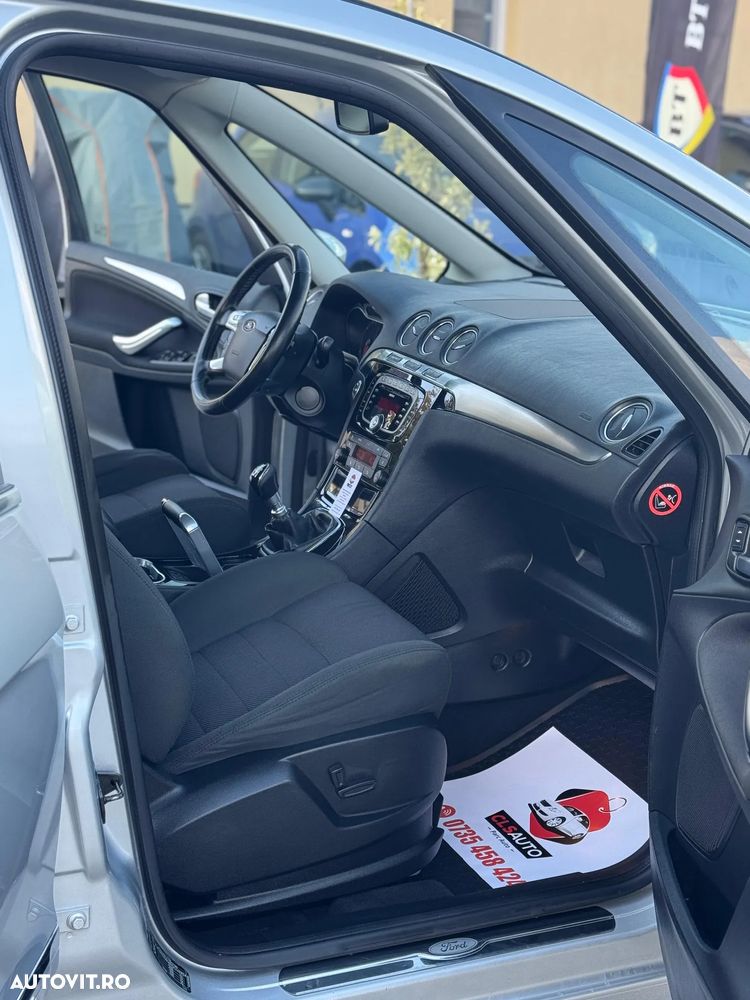 Ford Galaxy 2.0 TDCi Titanium - 15