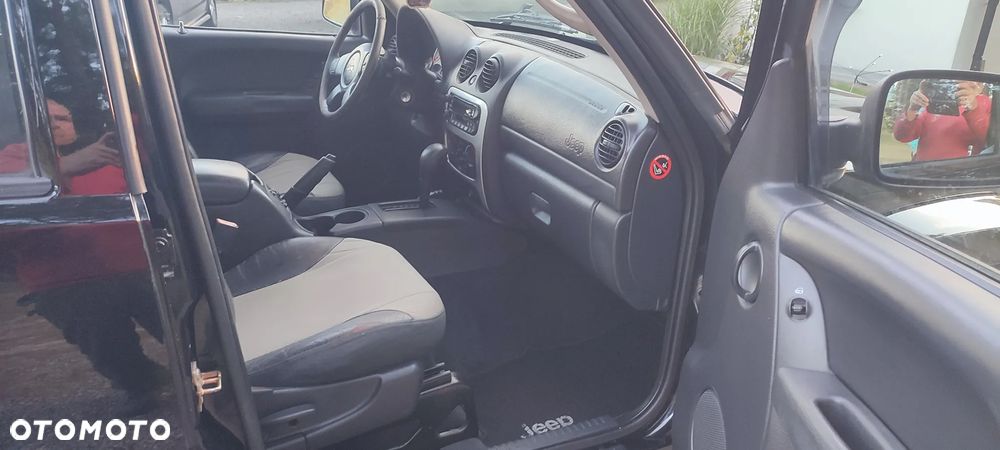 Jeep Cherokee 3.7 Automatik Limited - 14