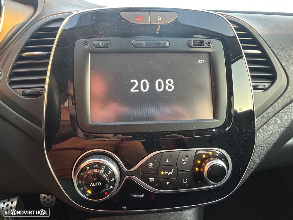 Renault Captur 1.5 dCi Exclusive - 17