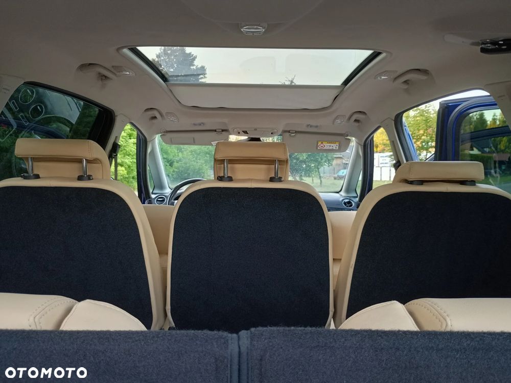 Ford S-Max 2.0 TDCi DPF Titanium - 35